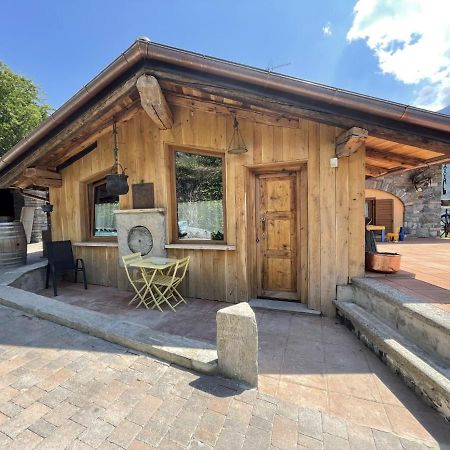 Profumo Di Legno Leilighet Aosta Eksteriør bilde